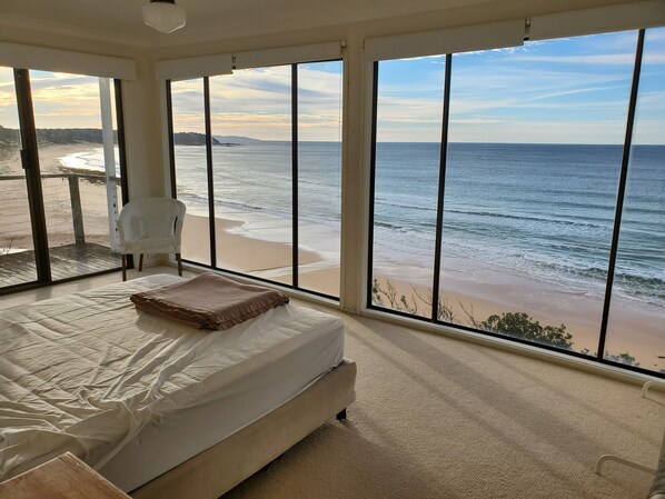 Northeast Bedroom