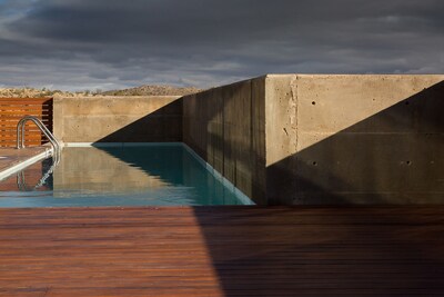 Jackrabbit Wash - a modern architecture w/ Pool in Joshua Tree