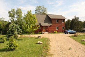 galena log cabin driving in