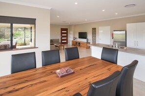 Kanana Chalet