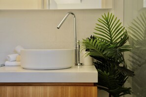 Master Ensuite