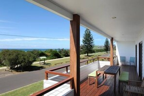 Large deck out the front with amazing views