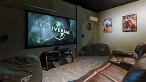 Movie & Games Room