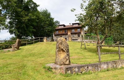 Casas de Aldea Peñanes für 8 personen