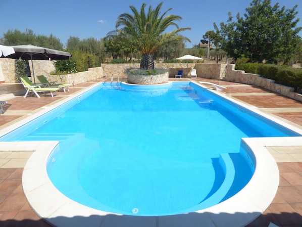 private pool with massage spa