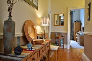 Entrance hallway 