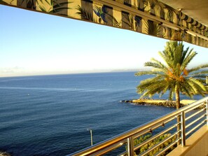 Vista de uno de los espigones desde la terraza