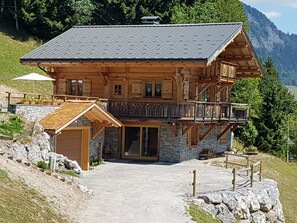 Extérieur