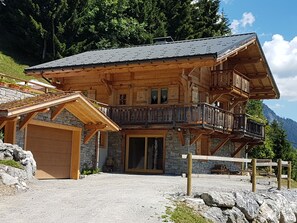 Extérieur