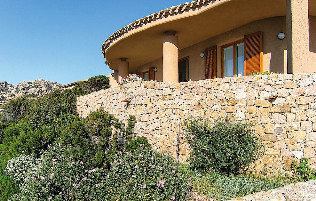 Picture of villa