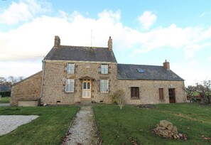 Your Holiday Bungalow alongside it’s sister property