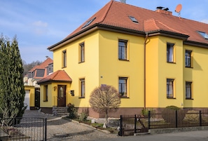 Haus Hundt
(Ferienwohnung im Erdgeschoss)