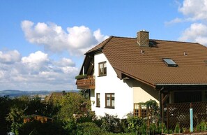 Unser Haus hoch über Dresden