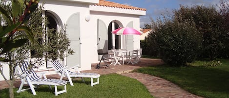Coté détente avec terrasse au sud