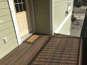 Front Entrance (New front deck)