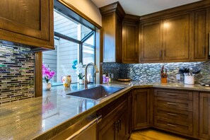 Bay window in Kitchen