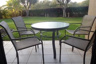 Ground floor, quiet, renovated 1 Bedroom 2 Bathroom condo