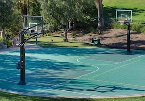 Sport court