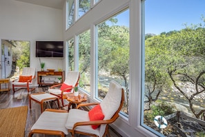 Very Large Windows offer Spectacular Views of the Kaweah River and Moro Rock