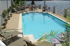 Enjoy the Pool and Relaxing at the Lake of the Ozarks!