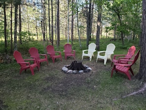 Campfire ring with seating for 8