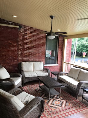 Side porch with seating for 8 