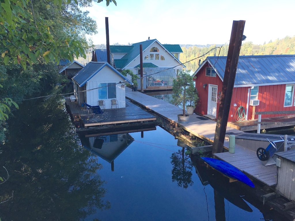 Tiny Floating Vacation Home called the Minnow, Swim, Boat or Fish off Deck