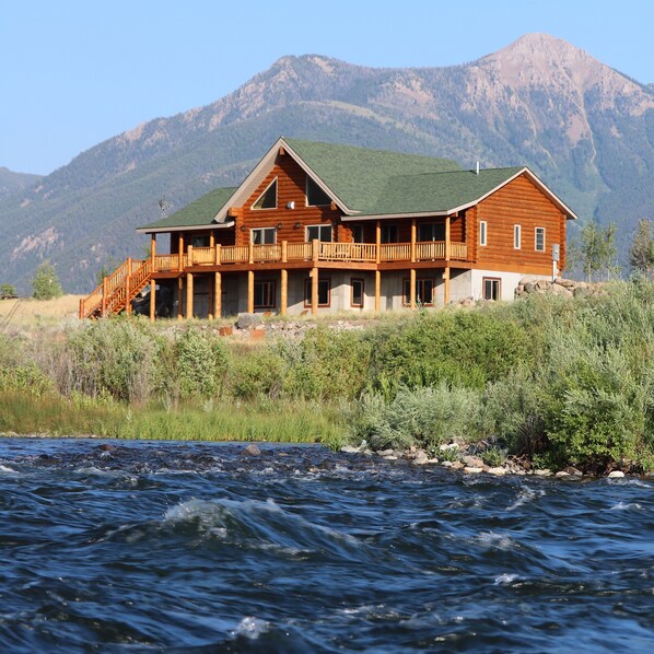 River front home, fish right from the property!