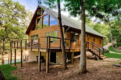 Hamley-Lakefront Retreat is Located on 145 Peaceful Acres w/swim deck