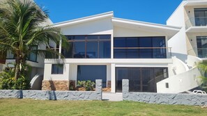Casa Seis, House #6 Hermosa Palms