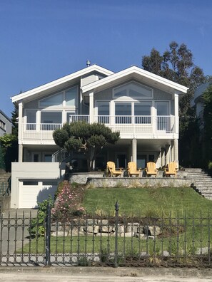Front of house 