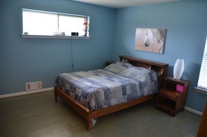 Full size bedroom