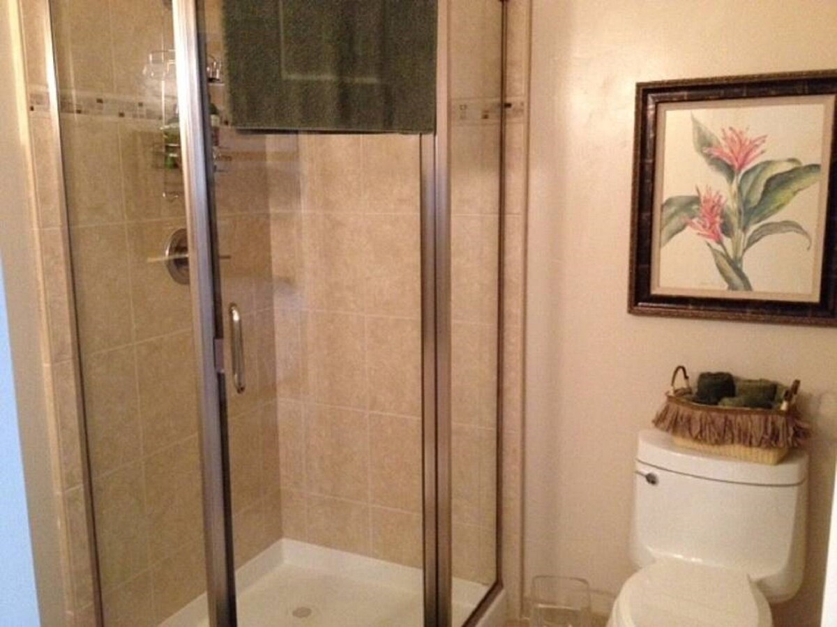Secluded Guest Suite in the Country central to Monterey, Carmel