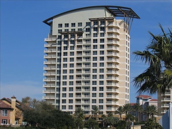 Luau is the newest beach side community in Sandestin.