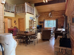 Welcome!  Enter and unwind- your great room retreat begins here!