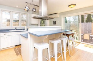 Kitchen #2