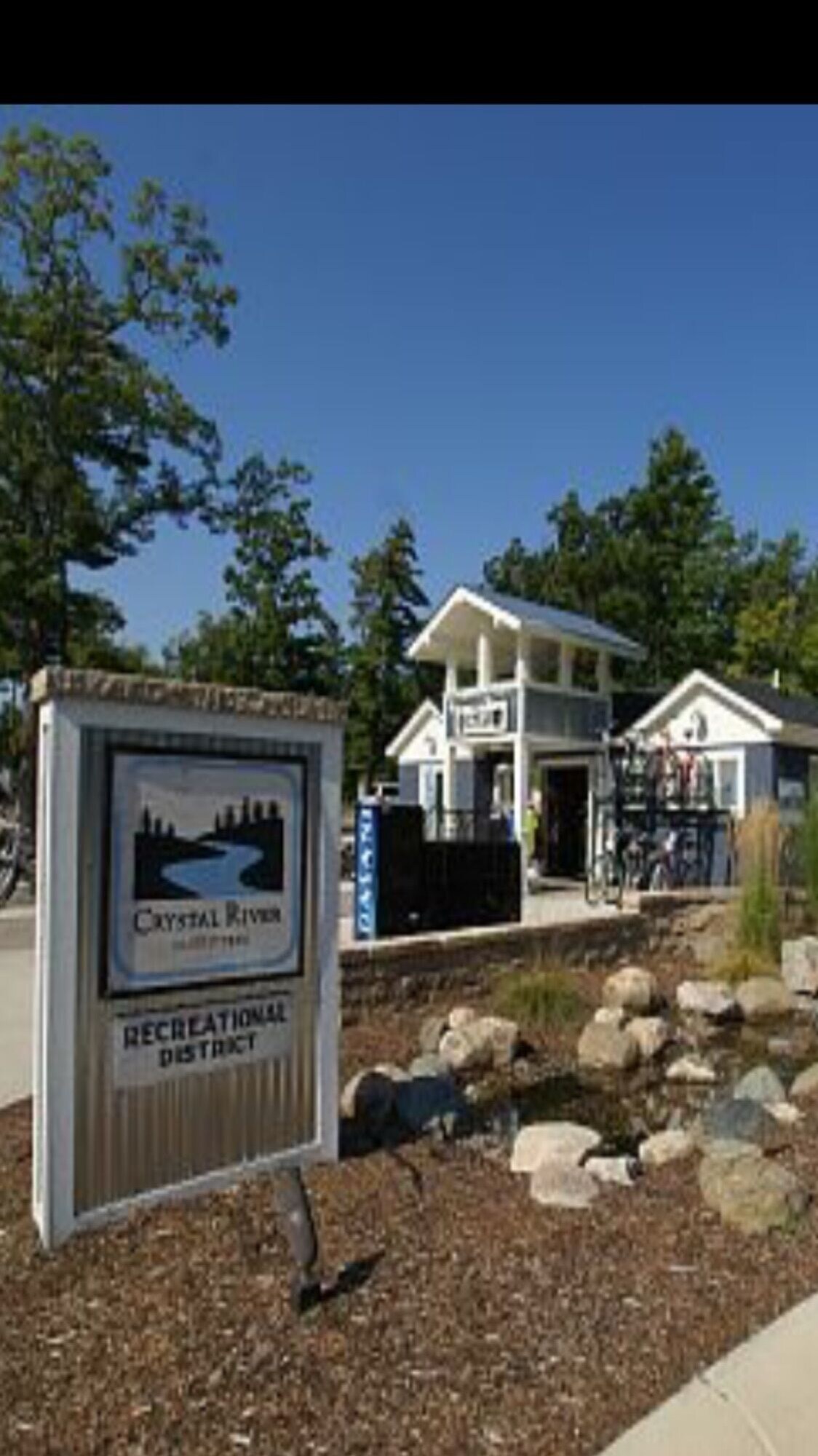 Mccormick Place on Big Glen Lake! Pets allowed. 3 day min after Labor Day.