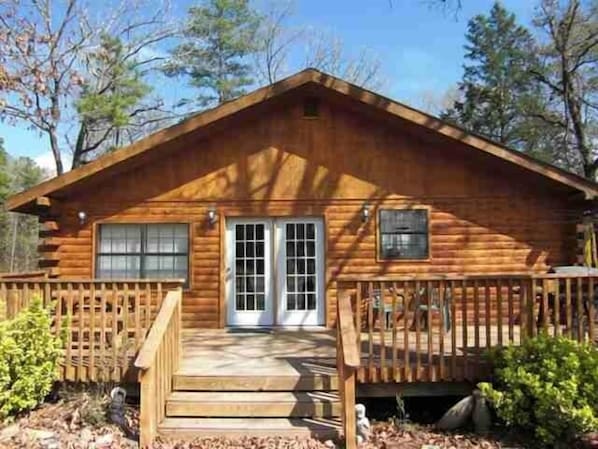 Our Lodge sleeps10, 2 bedrooms, 2 baths, hot tub, washer and dryer, huge deck.