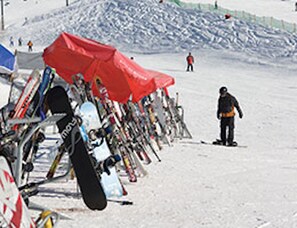 Snow and ski sports