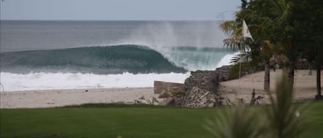 Truth in advertising -Rio Colorado (Colorados) surf shot from the couch!