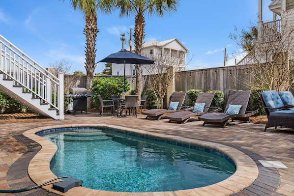 Relax in the warm Florida sun in your private pool with this 5 bedroom home.


