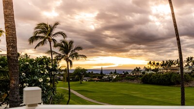 Winter Sale! ❄️ PREMIERE 🌊OCEAN &⛳️GOLF COURSE views! 3br/2ba villa in Wailea 