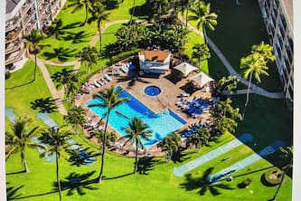 Wonderful Maui Sunset Condo 1br 2ba, at Beachfront Resort!n