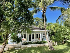 Touchstone's Cottage 