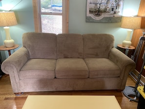 Queen size pullout sofa sleeper 