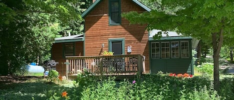 Garden Cottage 
