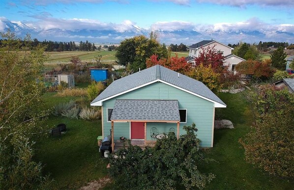 When you rent this cottage, you are getting the entire house & private driveway.