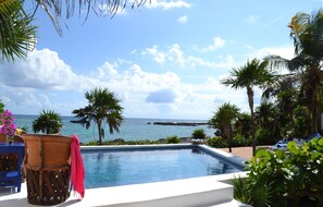 Enjoy the sun, ocean, beach, pool and relax while in you stay in Akumal.