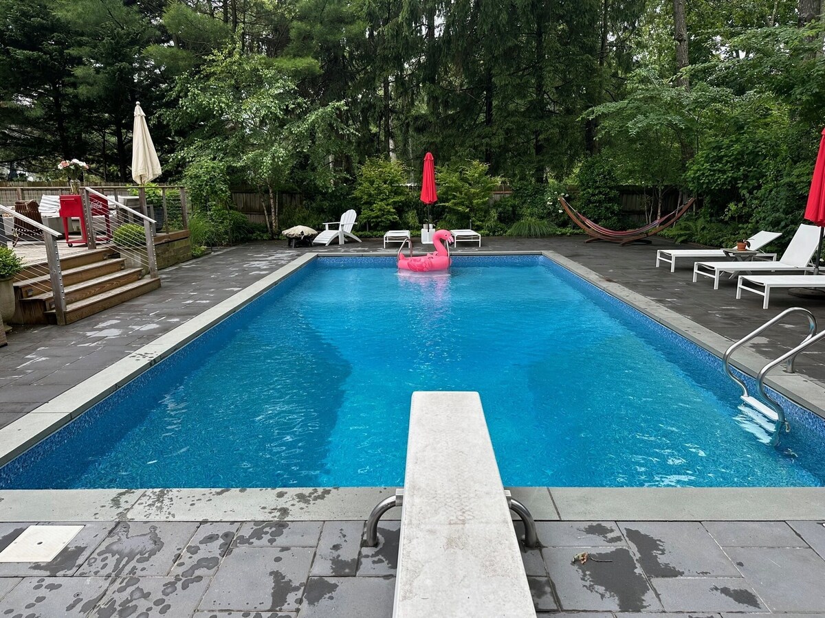 Charming Family Hamptons House With Pool Near Beach & Village