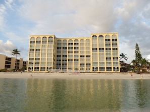 Casa Bonita II back view from the Gulf